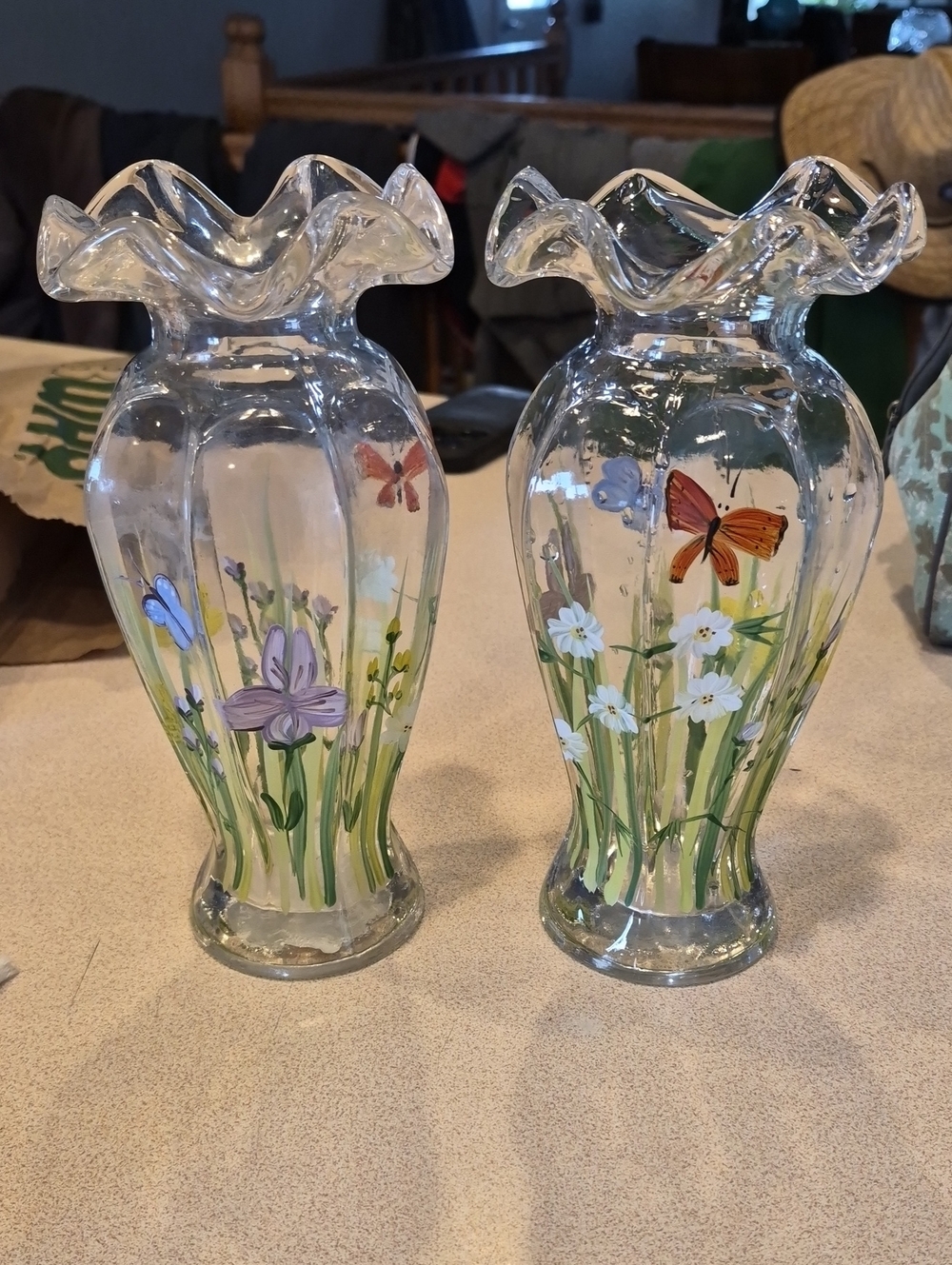 2 Hand-Painted Glass Floral Vase with Butterflies - Clear